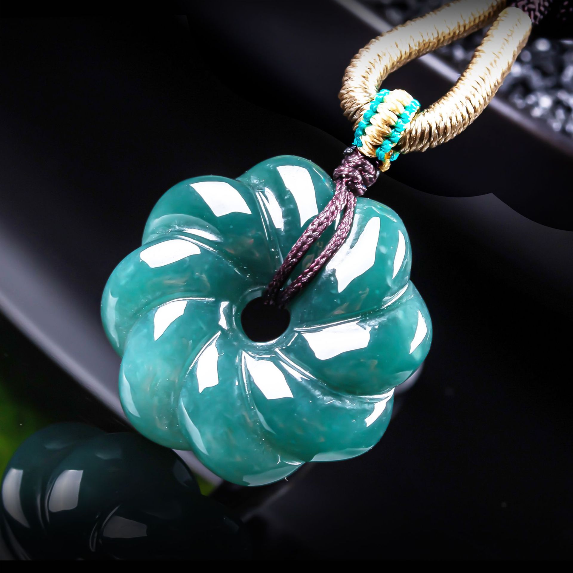 Natural Burmese Jadeite Flower - Jewelry & Watches Spółka Z Ograniczoną Odpowiedzialnością ulasan dan harga